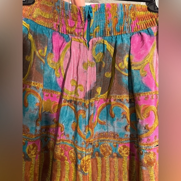 Bohemian Multicolor Flowy Wide Legged Gaucho Capri Pants See Measurements - Picture 7 of 9